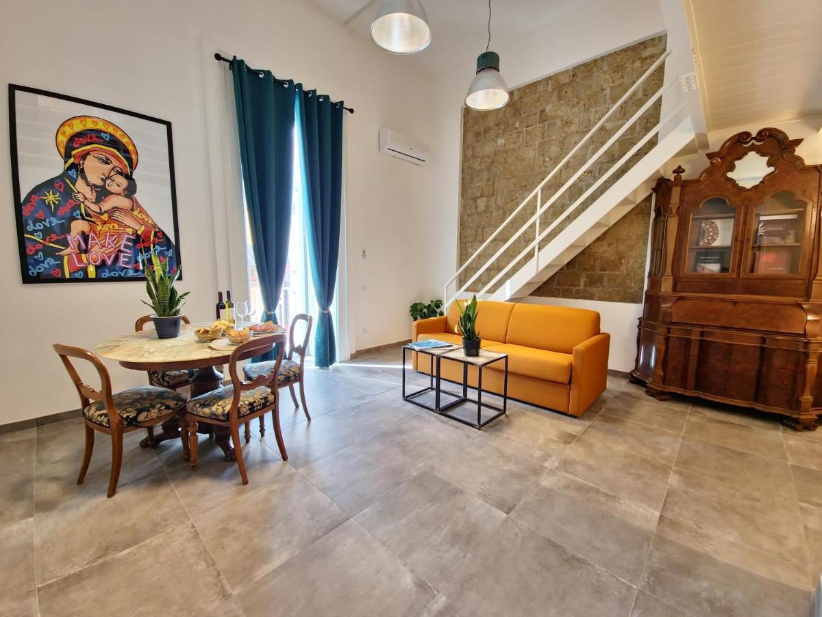 Borgo Dei Miracoli Hotel Naples Luaran gambar