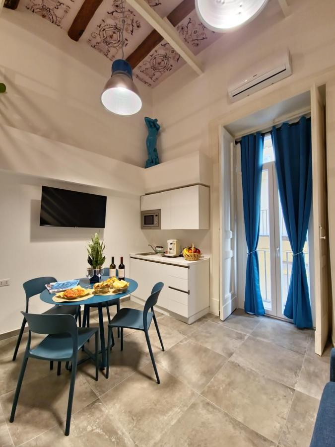 Borgo Dei Miracoli Hotel Naples Luaran gambar