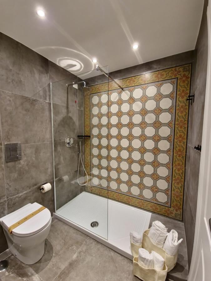 Borgo Dei Miracoli Hotel Naples Luaran gambar